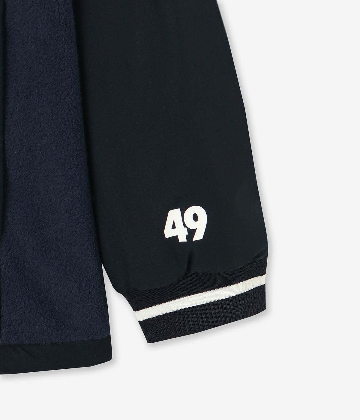 VW HOODIE | TFW49（ティーエフダブリュー）Official EC Store