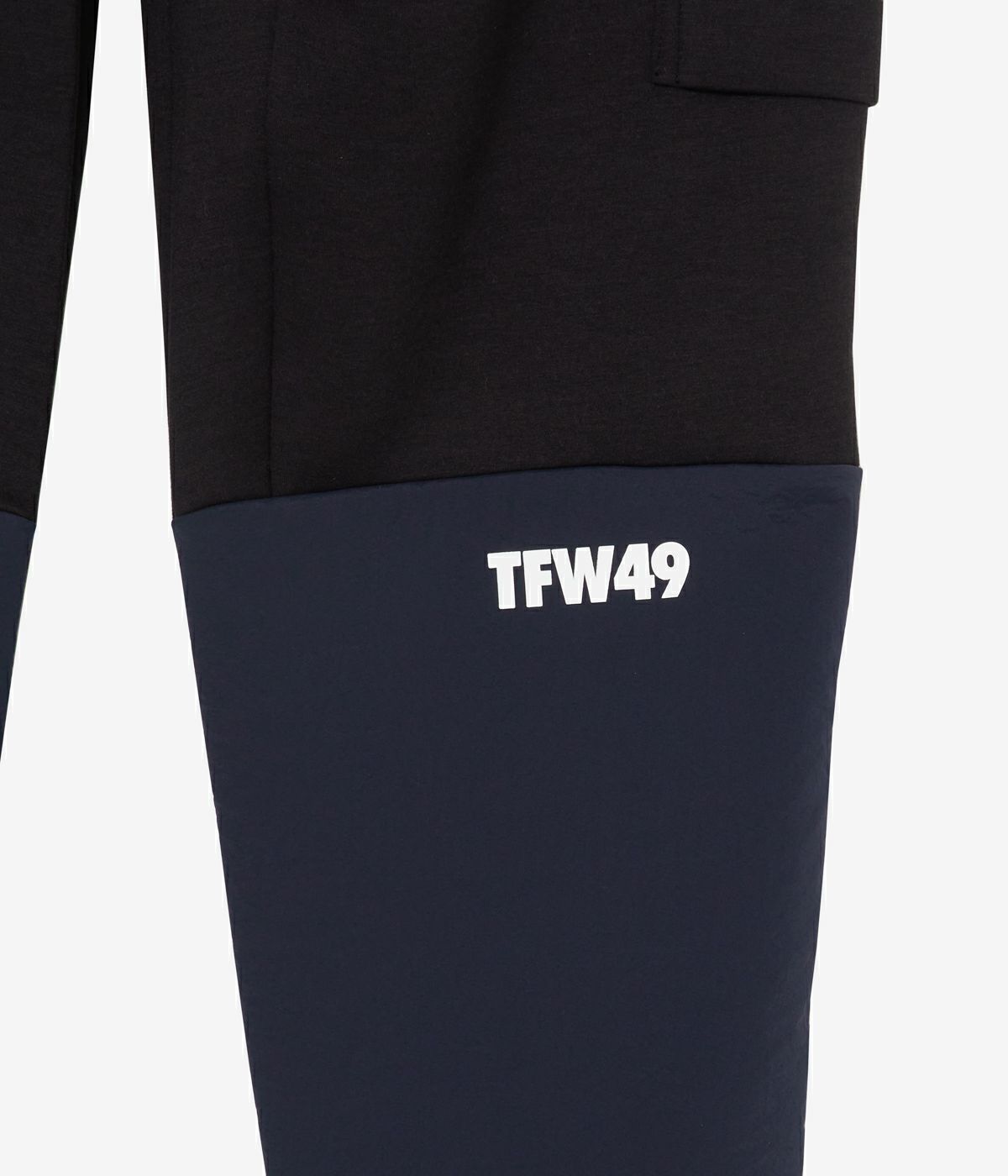 CARDBOARD MATERIAL CARGO PANTS | TFW49（ティーエフダブリュー