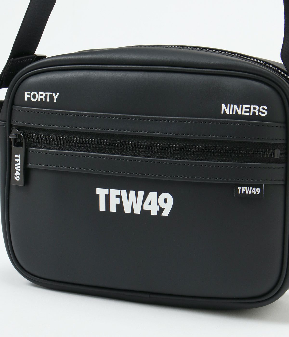 LEATHER ROUND BAG | TFW49（ティーエフダブリュー）Official EC