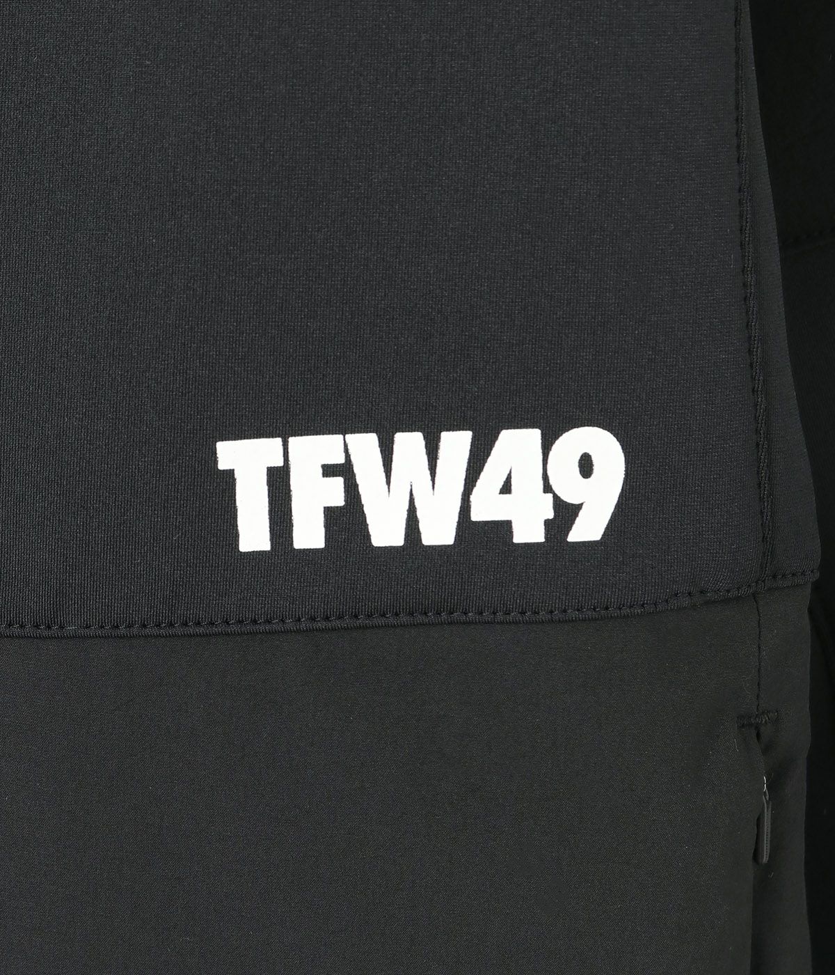 ACTIVE HOODED JACKET | TFW49（ティーエフダブリュー）Official