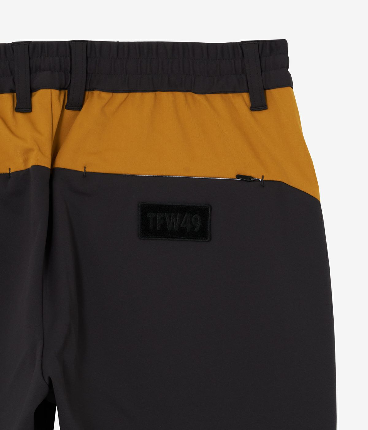 【新品・未使用】TFW49 TRAINING MULTI PANTS Ｍサイズ TFW49 - MULTI PURPOSE PANTS / マルチパーパス素材 マルチ
