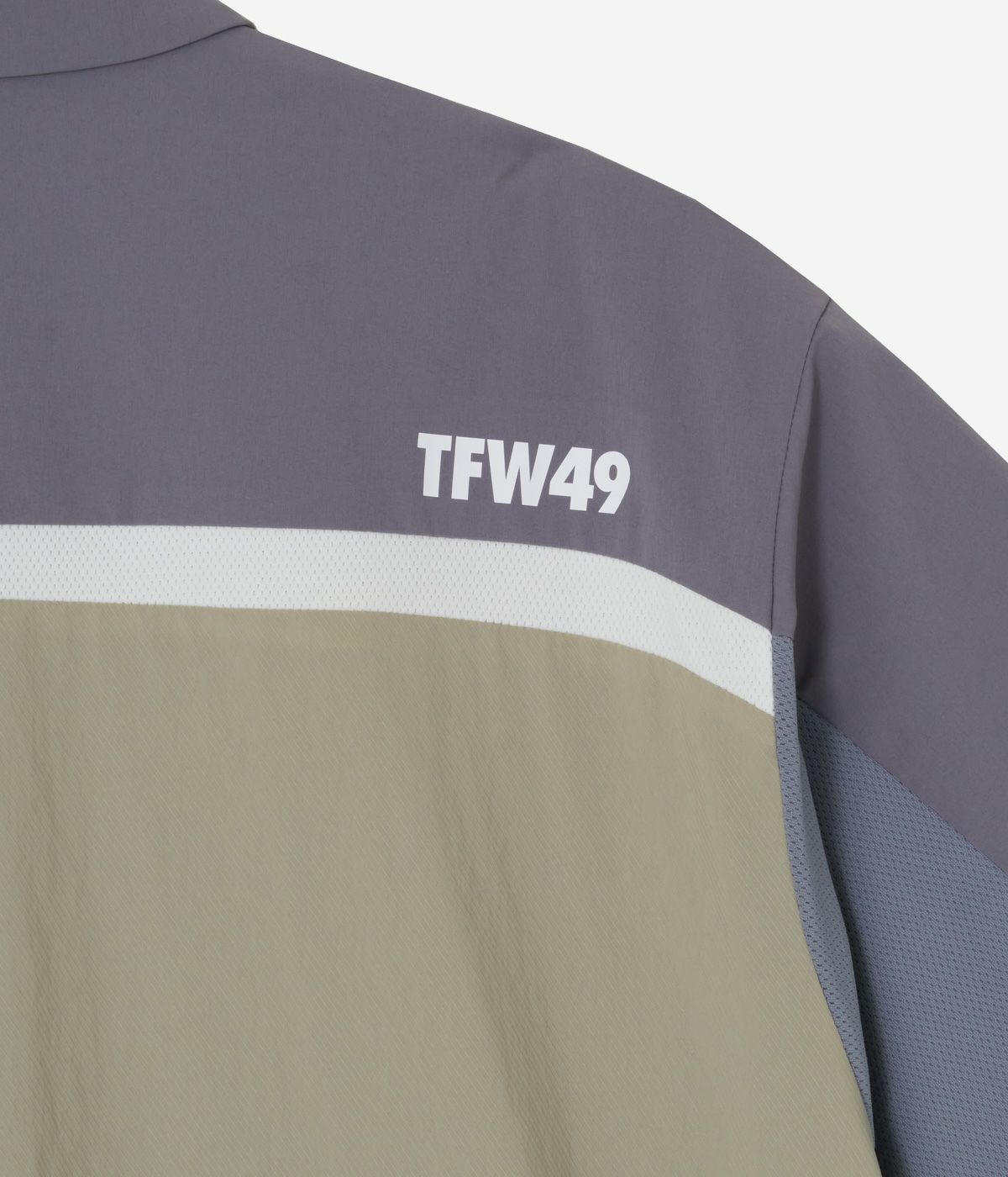 LIGHT COACH SHIRT | TFW49（ティーエフダブリュー）Official EC