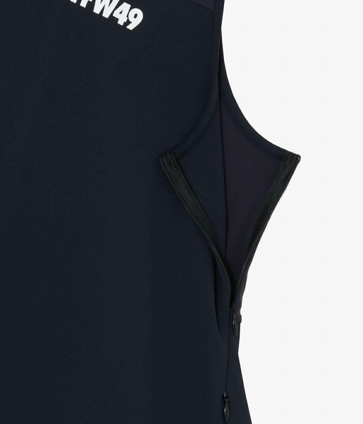 SLEEVE LESS MOCKNECK ONE PIECE | TFW49（ティーエフダブリュー