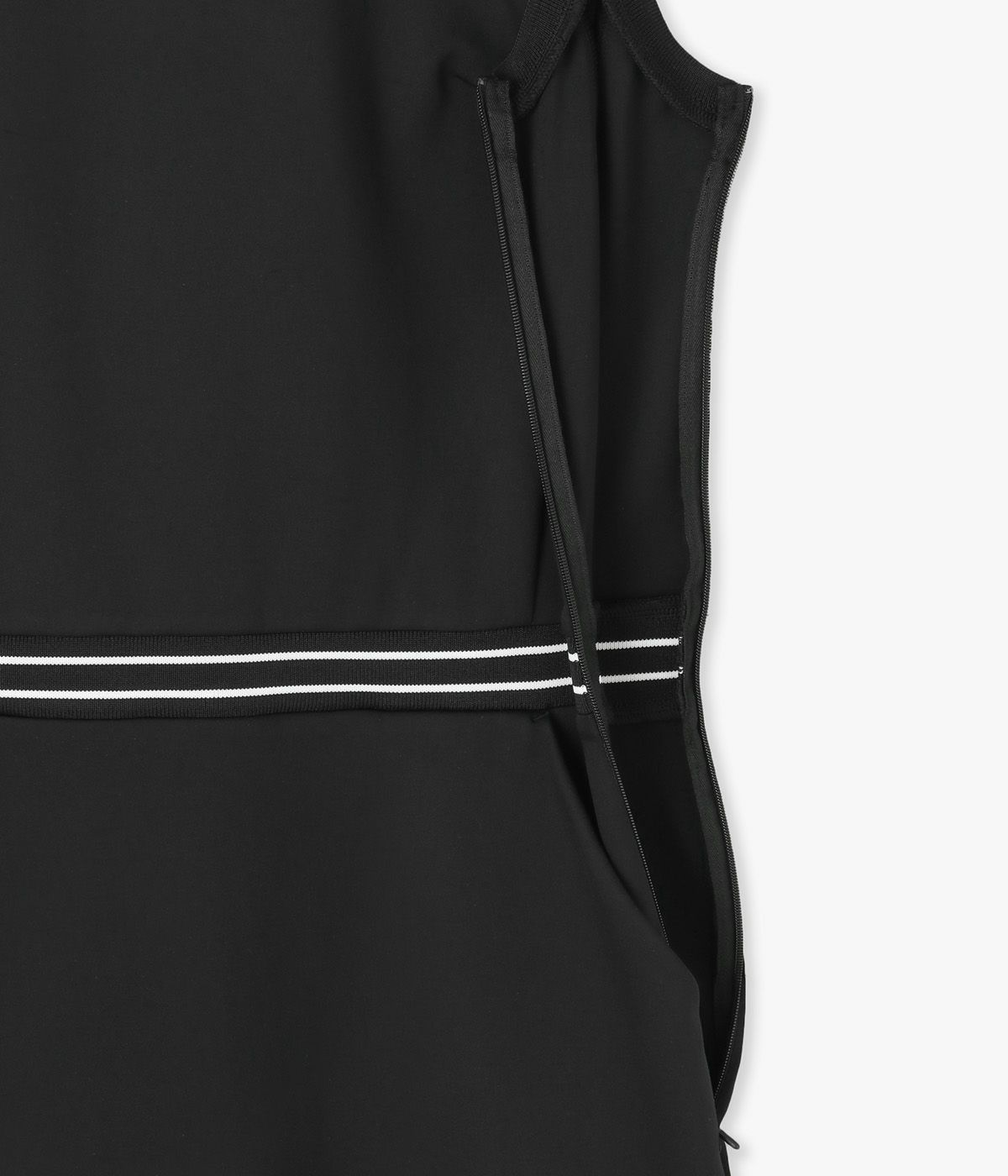 SLEEVELESS ONEPIECE | TFW49（ティーエフダブリュー）Official