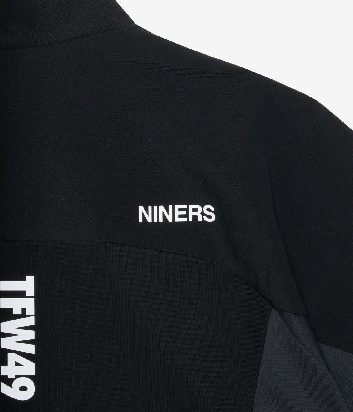 SIDE MESH SHORT SLEEVE MOCKNECK | TFW49（ティーエフダブリュー