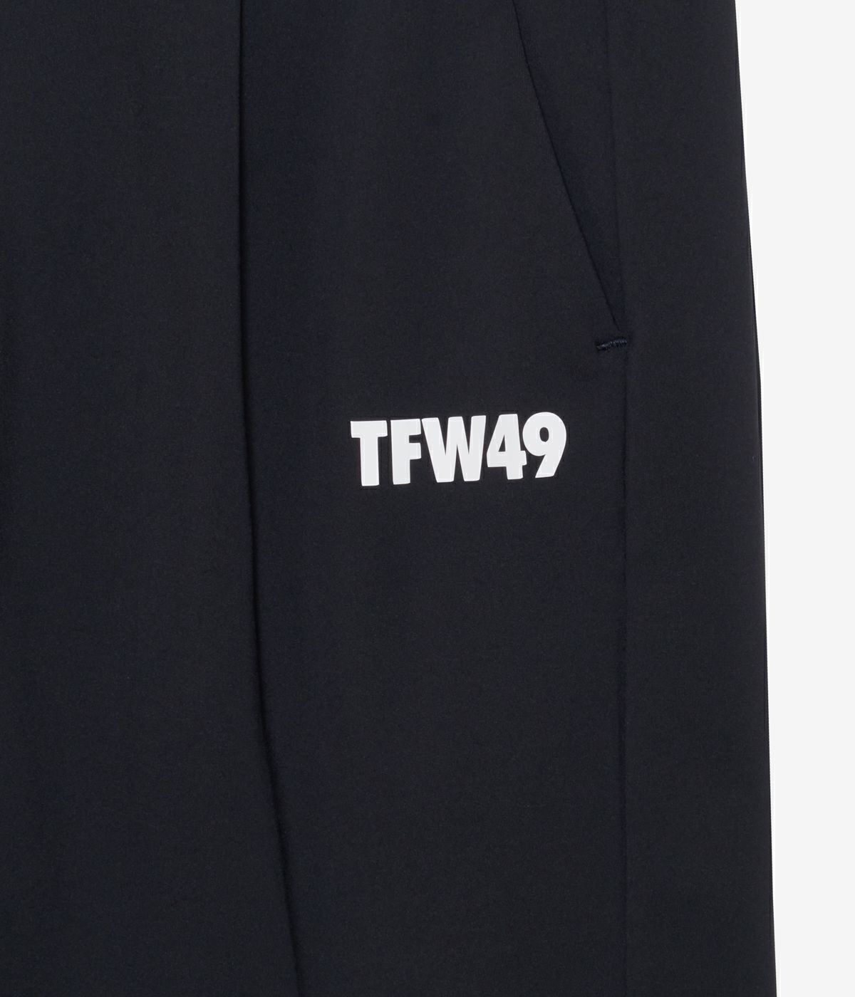 LUXURY RELAX TACK SHORTS | TFW49（ティーエフダブリュー